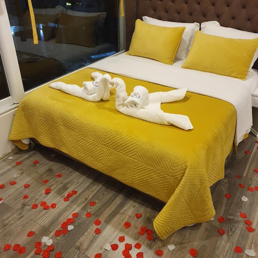 Hotel Ramo Saranda Екстериор снимка