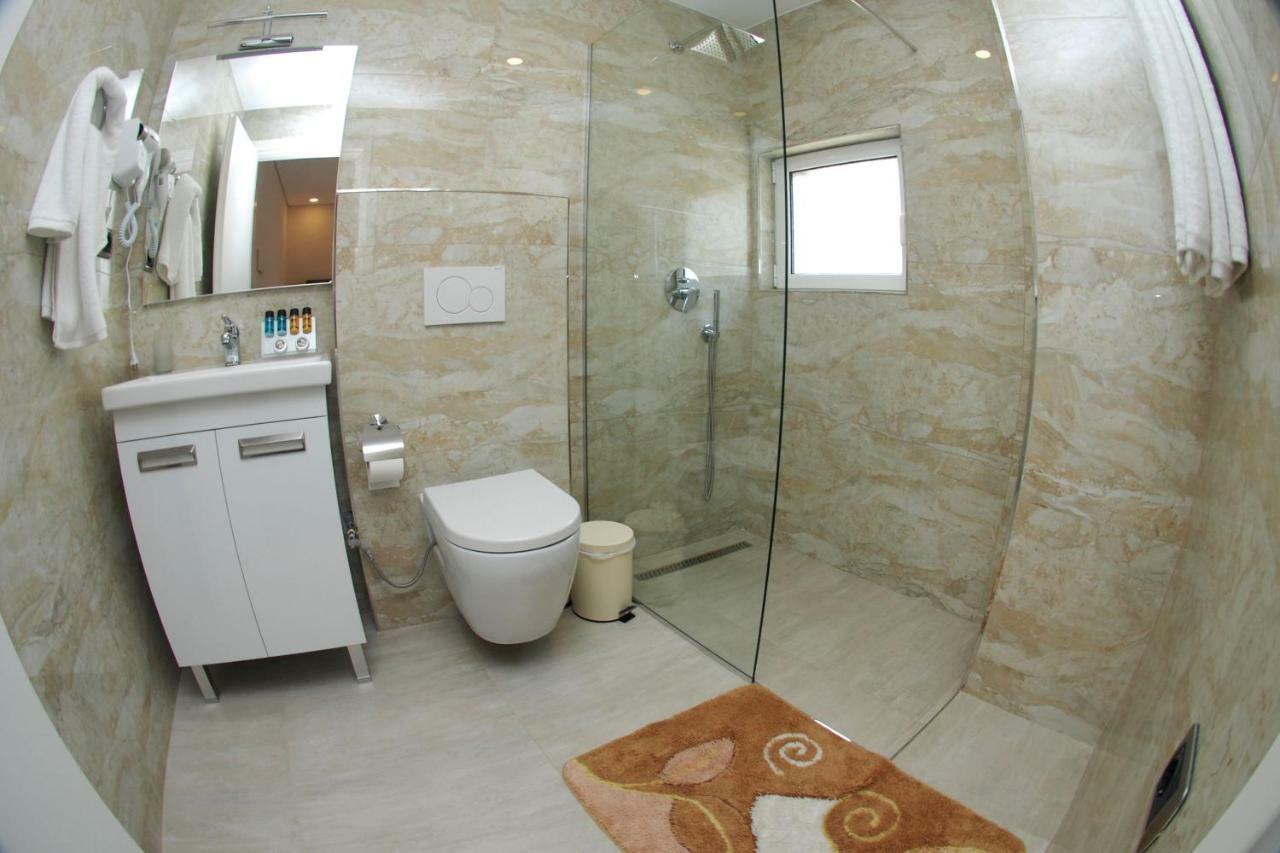 Hotel Ramo Saranda Екстериор снимка