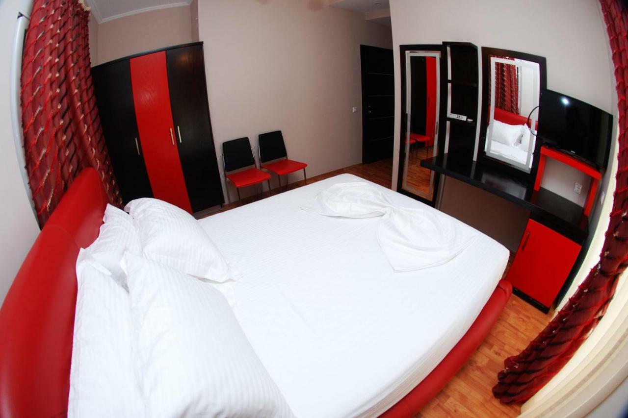 Hotel Ramo Saranda Екстериор снимка