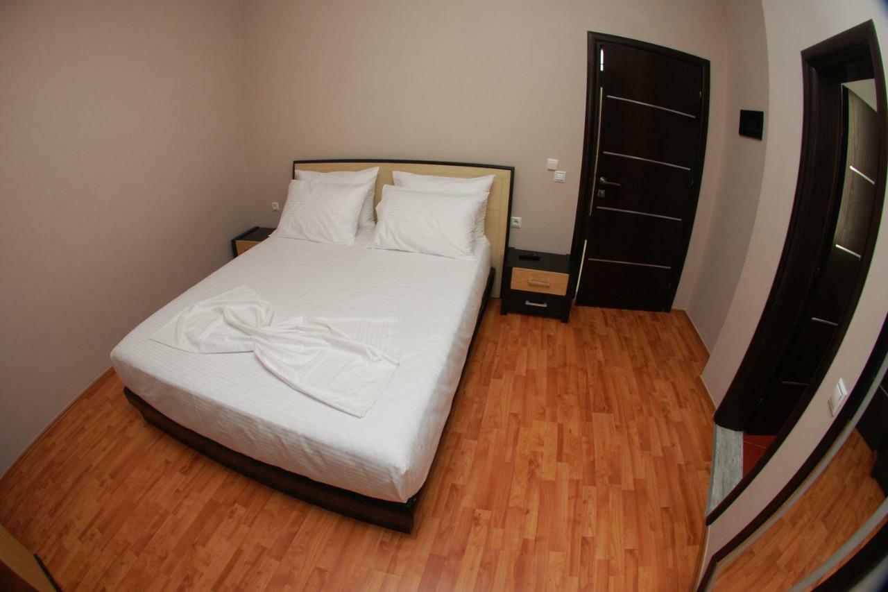 Hotel Ramo Saranda Екстериор снимка