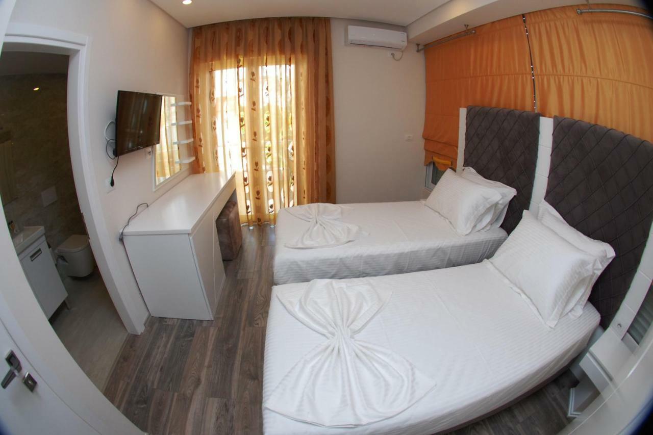 Hotel Ramo Saranda Екстериор снимка