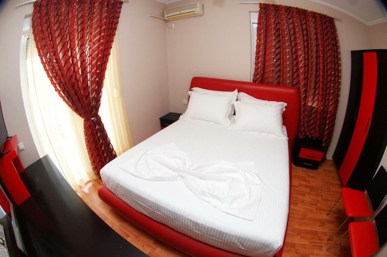 Hotel Ramo Saranda Екстериор снимка